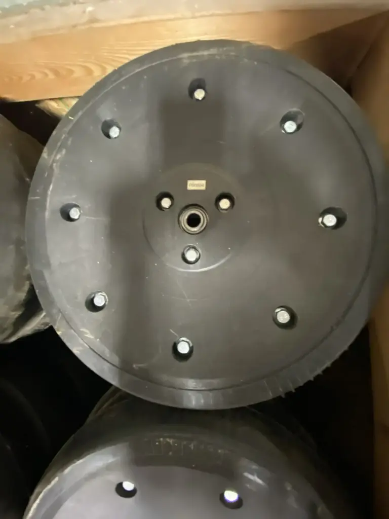 Used 4" Solid Gauge Wheel Bolt Style