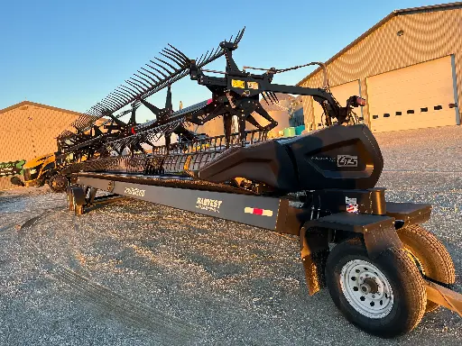 GTX XS 40' Draper Header JD, Belt ST, Hydraulic LO, and TC Sensors. SN-FPC0821380202