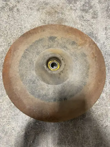 [A47351-Used] Used JD Solid Steel Closing Wheel