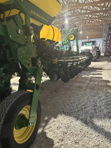 2009 1770NT, 24 Row, John Deere